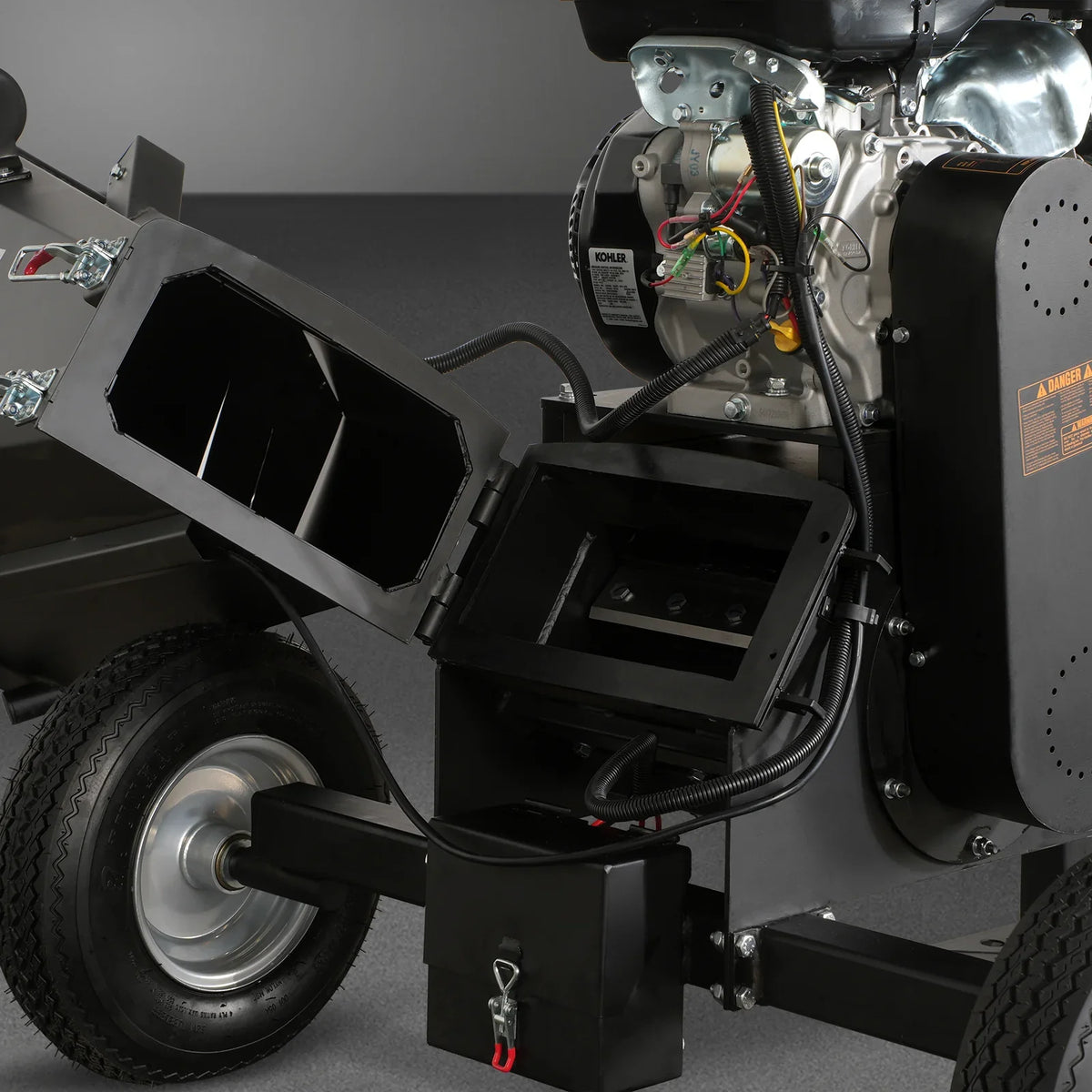 MechMaxx GS1500 Wood Chipper 14HP 429cc Kohler Electric Start 12.7cm Capacity